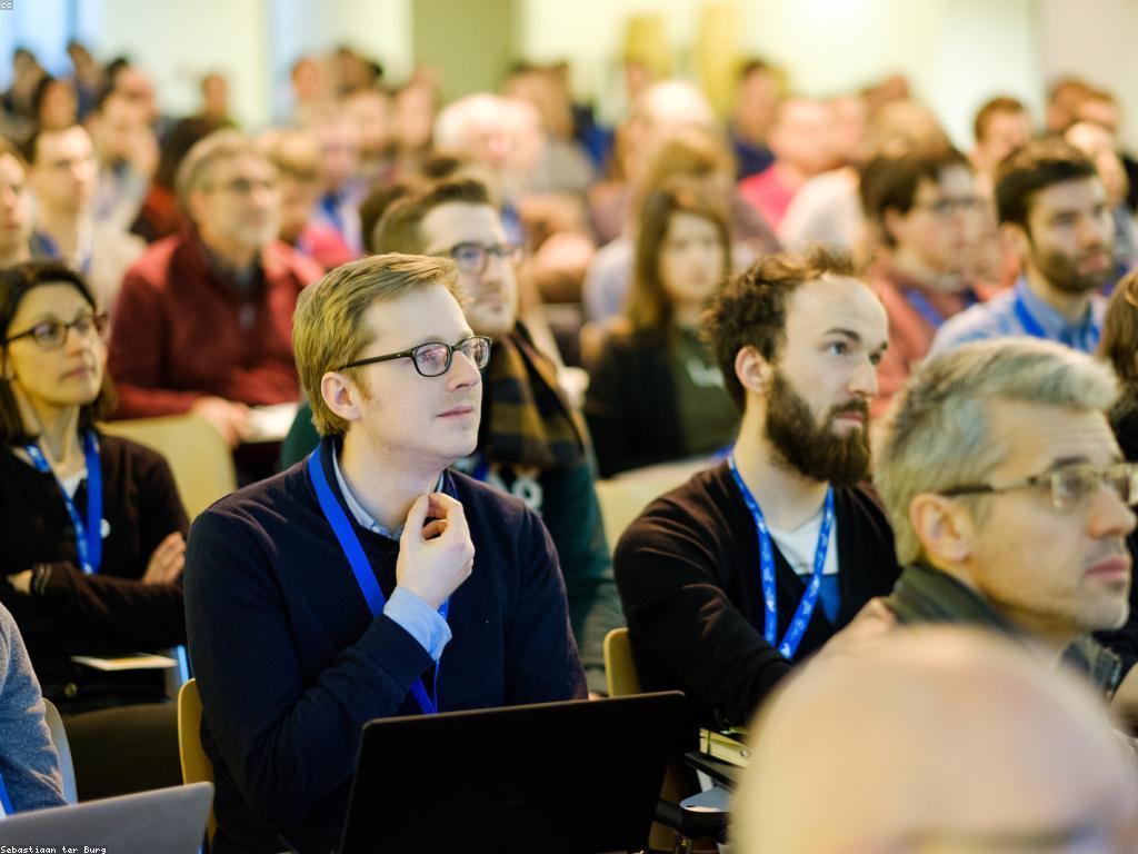 ការប្រើប្រាស់ LV855 ក្នុងការបង្កើតសហគមន៍